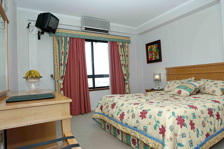 Hotel Paraiso Oliveira do Bairro Habitación foto